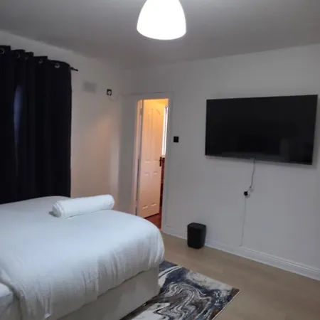 Cosy King With Ensuite Bathroom Privatunterkunft Dublin